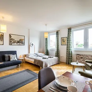bpr-hello-hollo-apartment.inbudapesthotels.com/